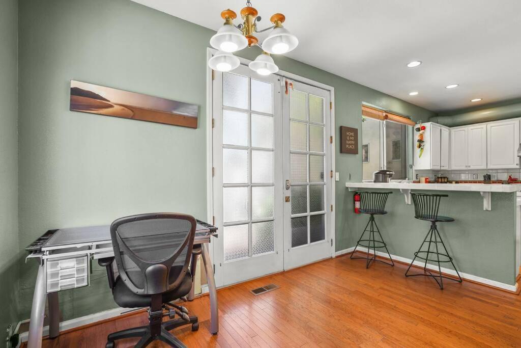 Beautiful Spacious House 2Br / 4Br In Silver Terrace 샌프란시스코 외부 사진